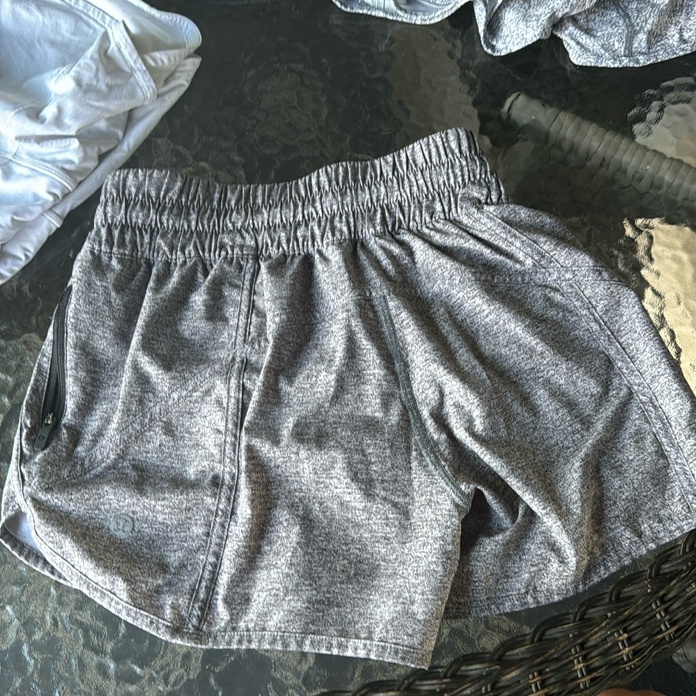 Lululemon Hotty Hot